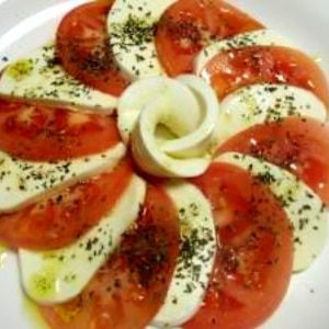 バジルがなくても簡単 お家cafeカプレーゼ レシピ 作り方 By Mama S Cafe 123 楽天レシピ